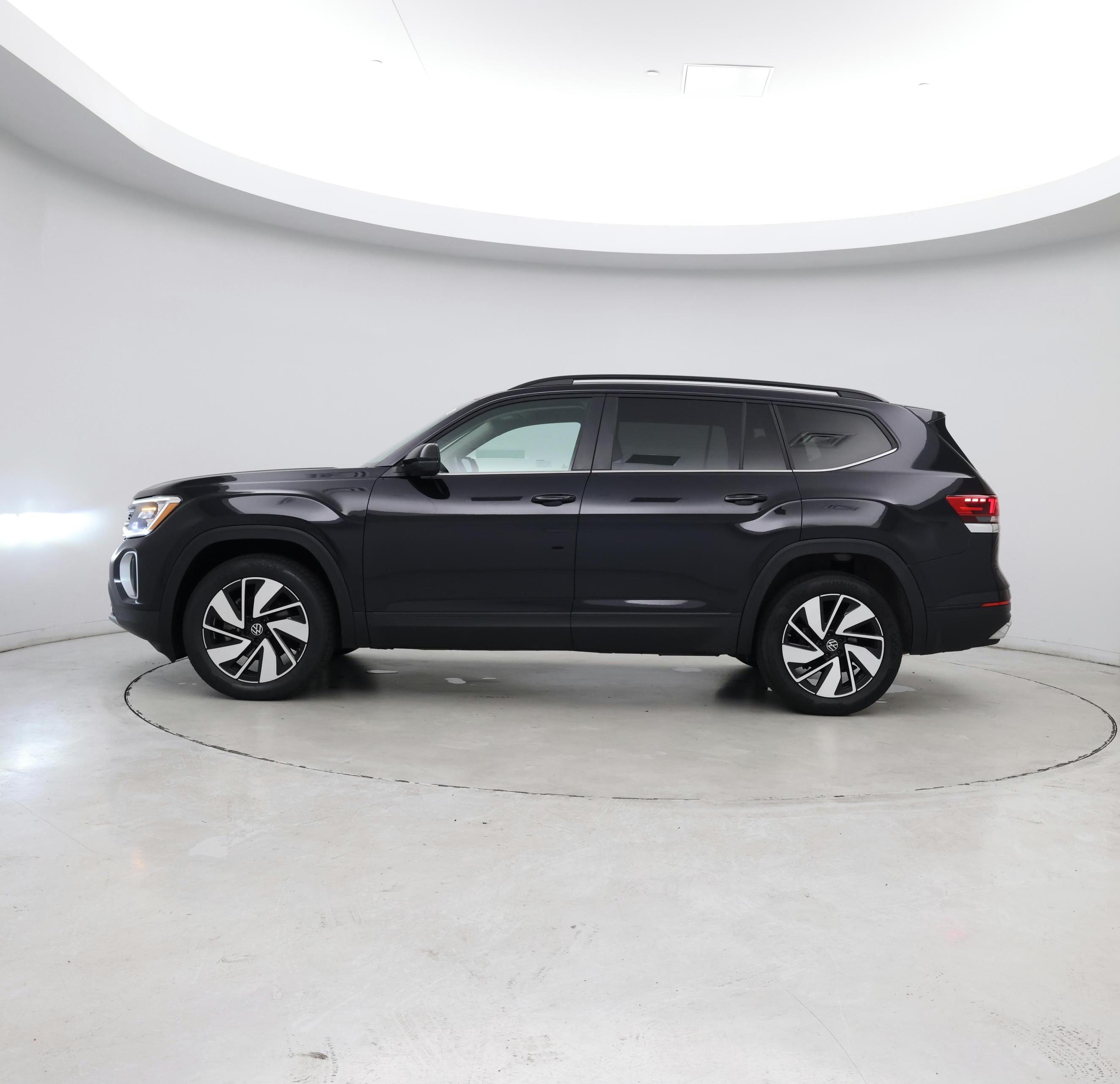 Thumbnail: 2025 Volkswagen Atlas - 3