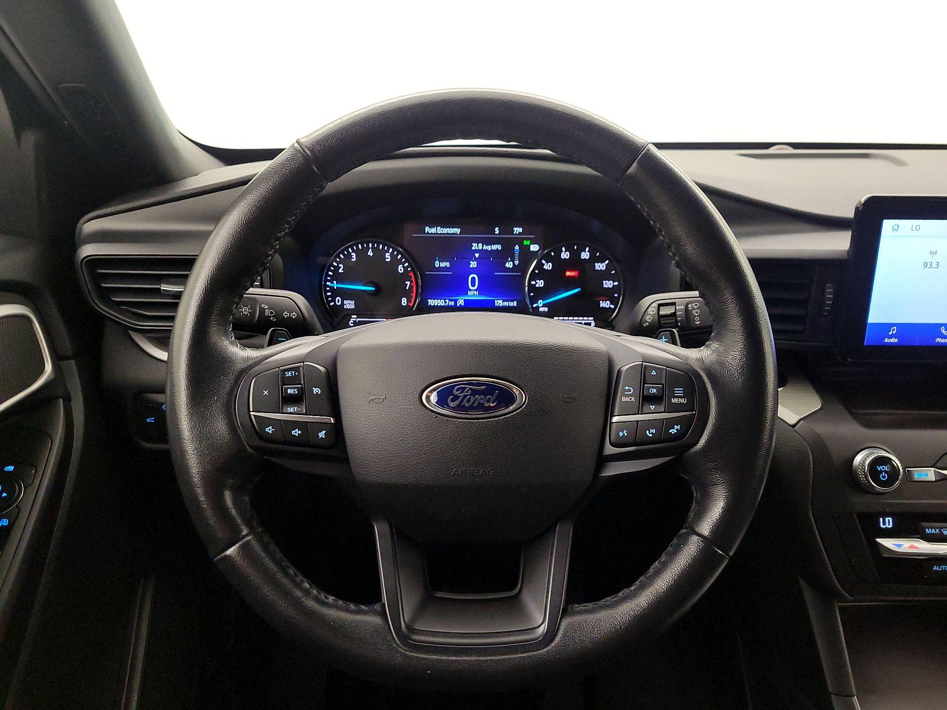 Thumbnail: 2020 Ford Explorer - 10