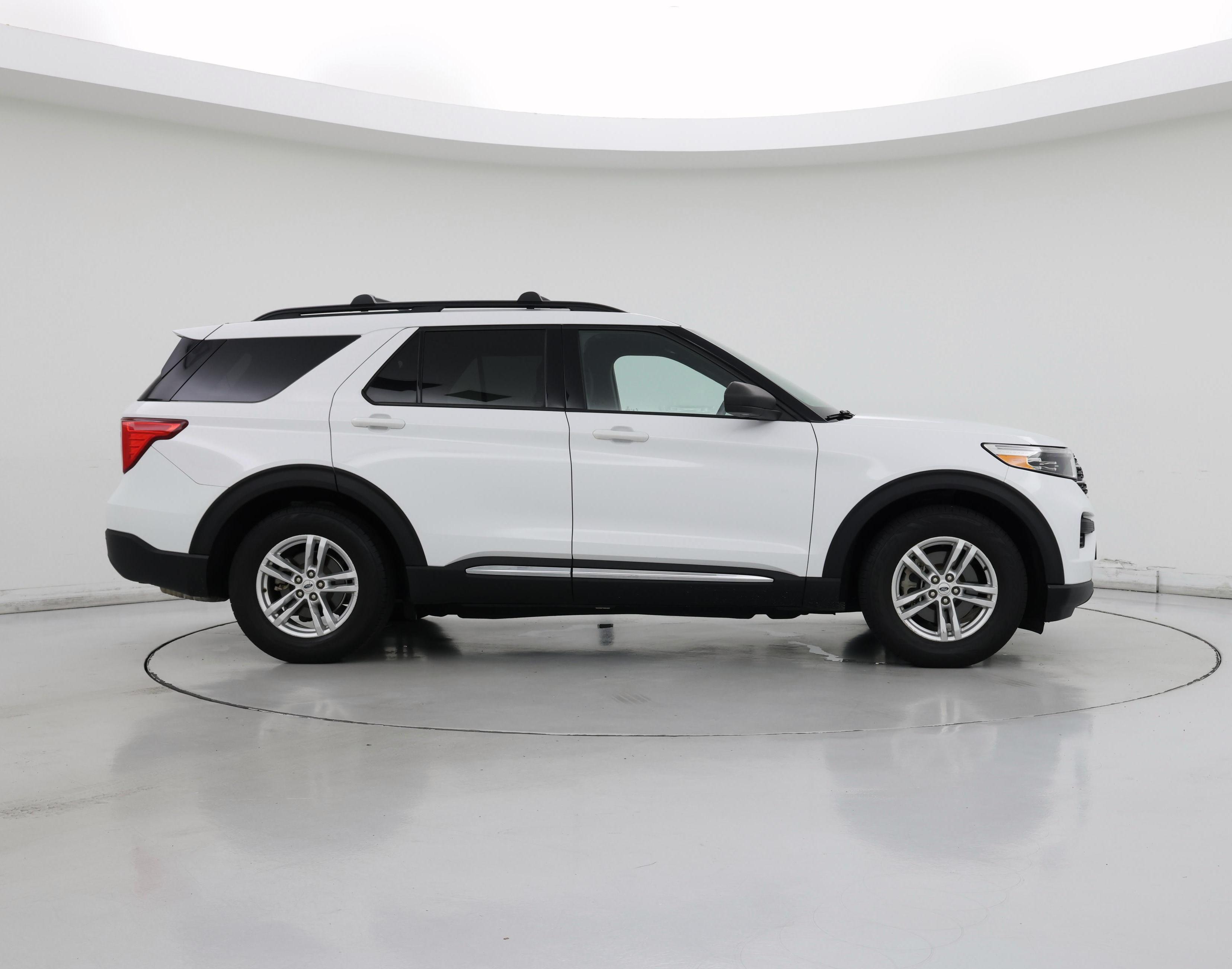 Thumbnail: 2020 Ford Explorer - 7