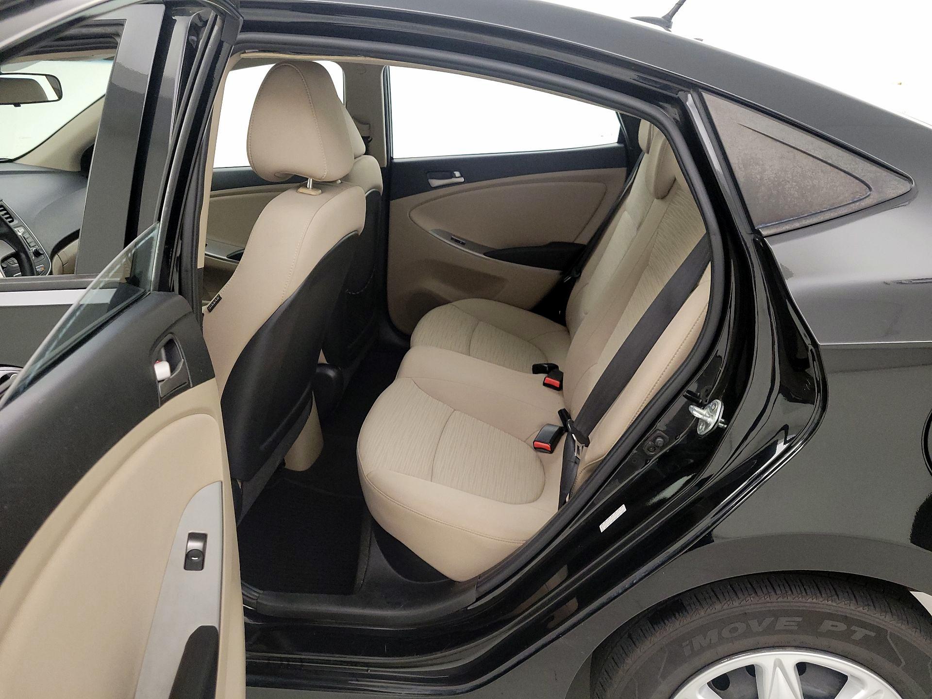 Thumbnail: 2016 Hyundai Accent - 18
