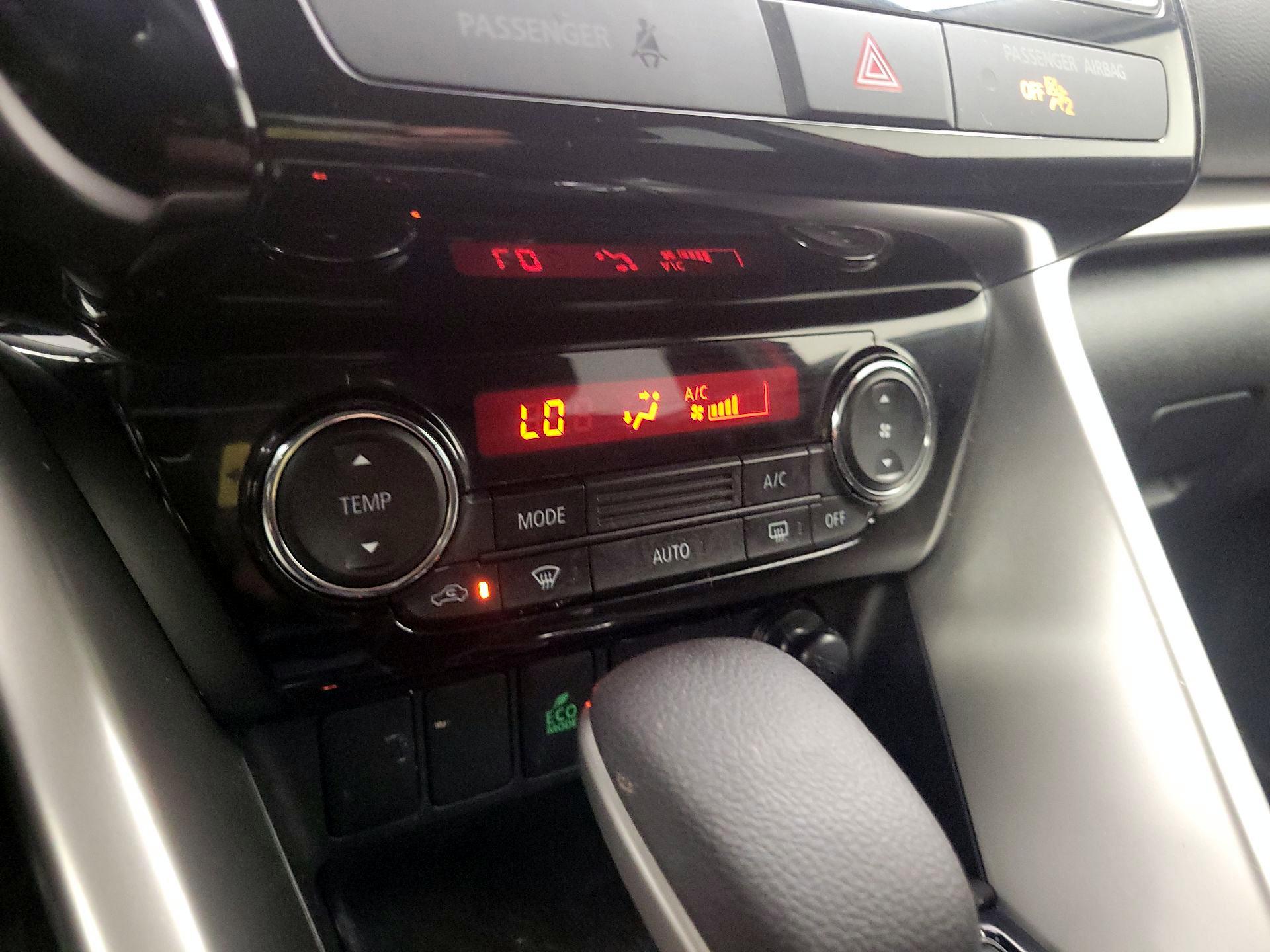 Thumbnail: 2024 Mitsubishi Eclipse Cross - 16