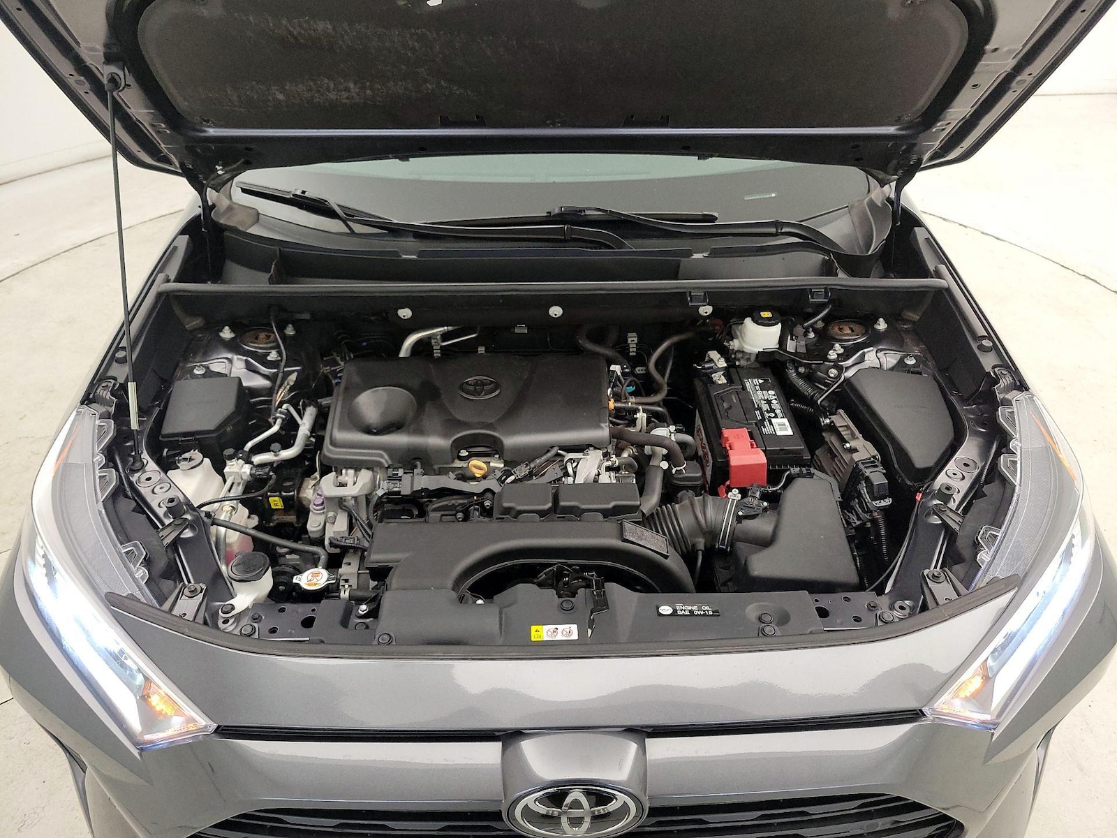 2020 Toyota RAV4 XLE Premium - Photo 23