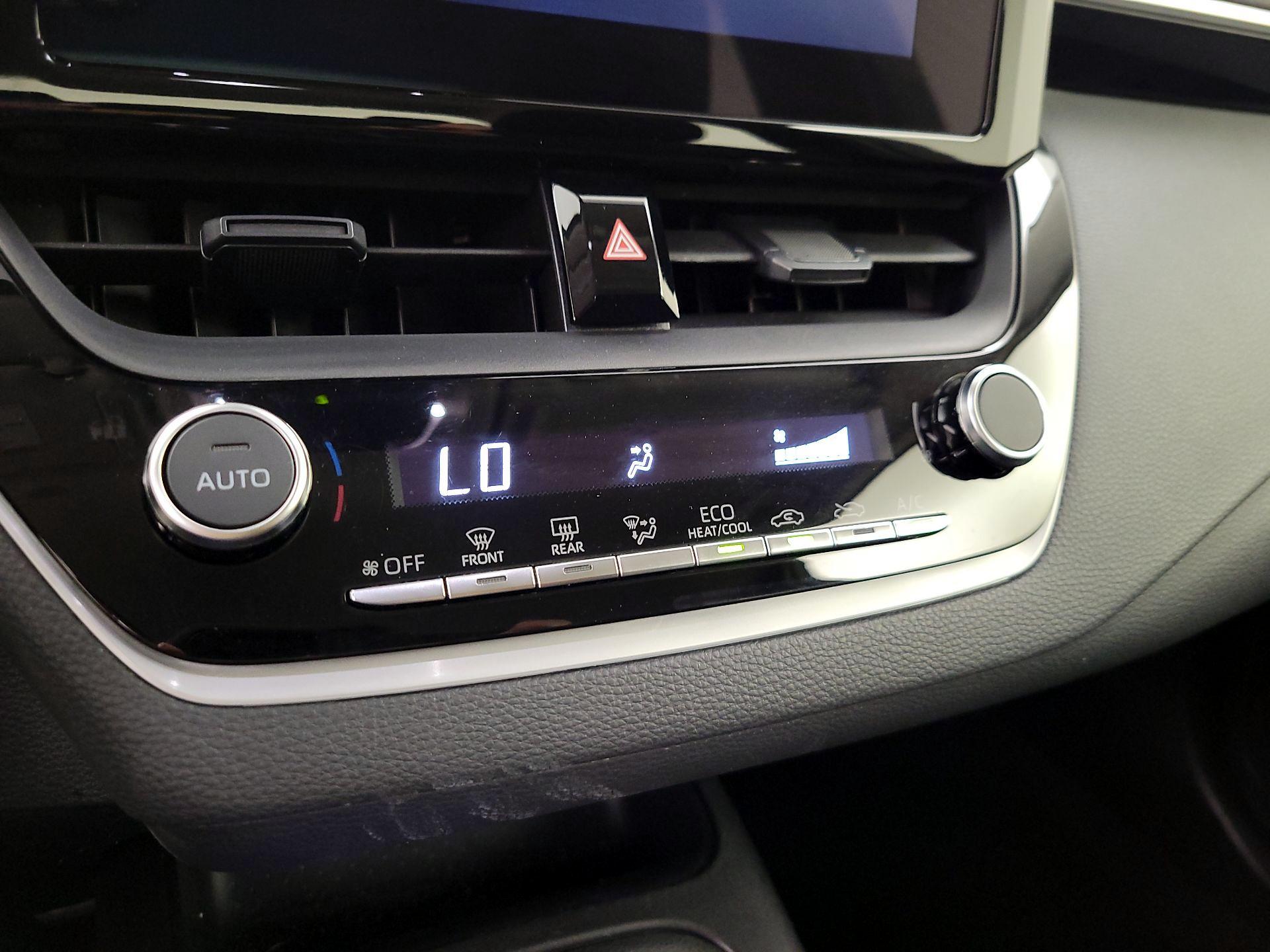 Thumbnail: 2025 Toyota Corolla - 17