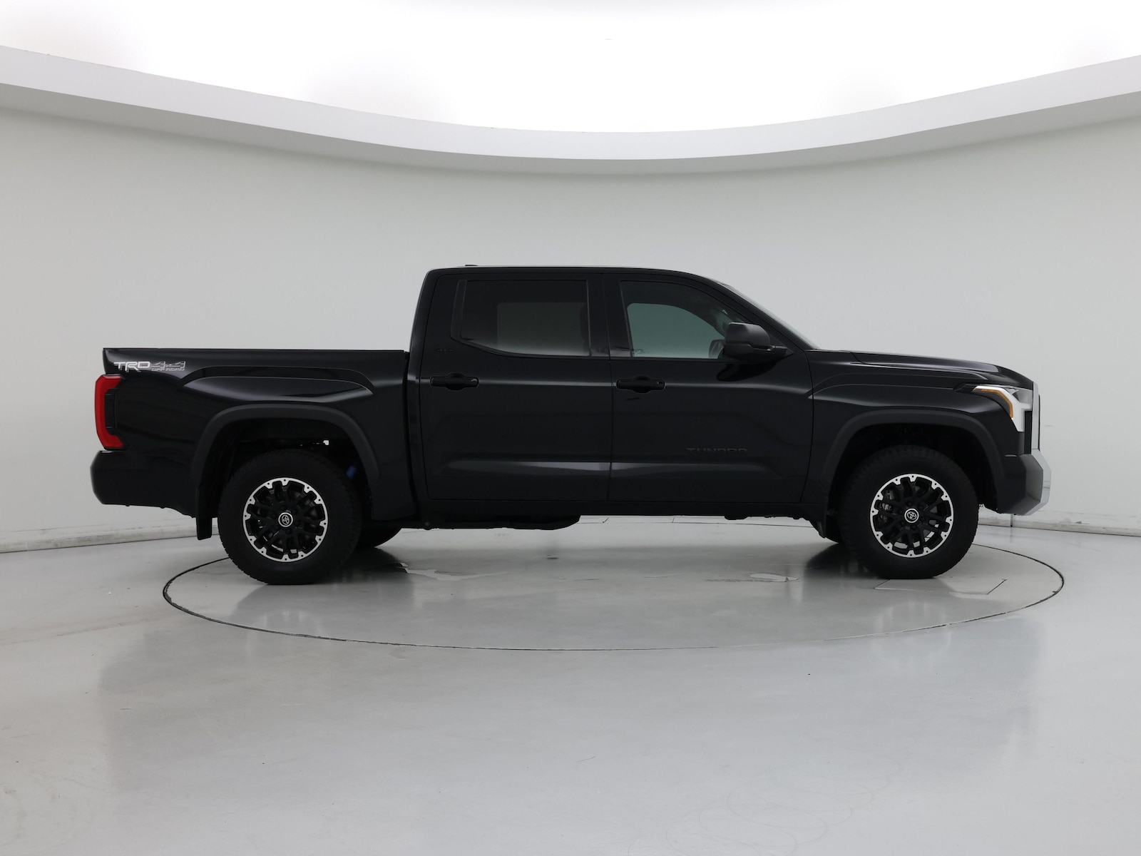 2023 Toyota Tundra SR5 - Photo 8
