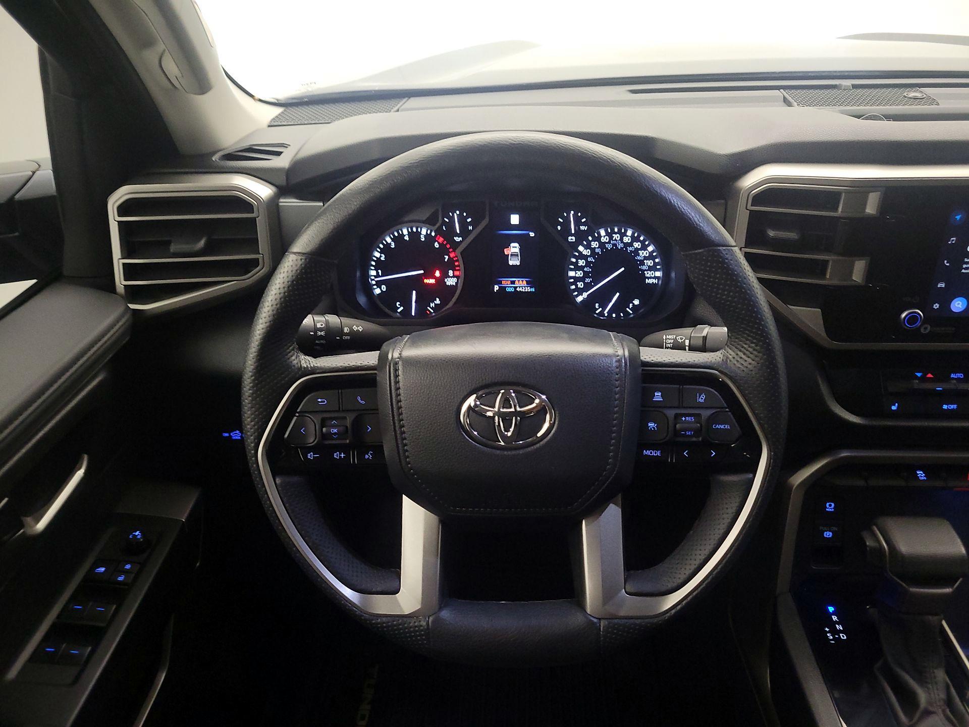 Thumbnail: 2023 Toyota Tundra - 10