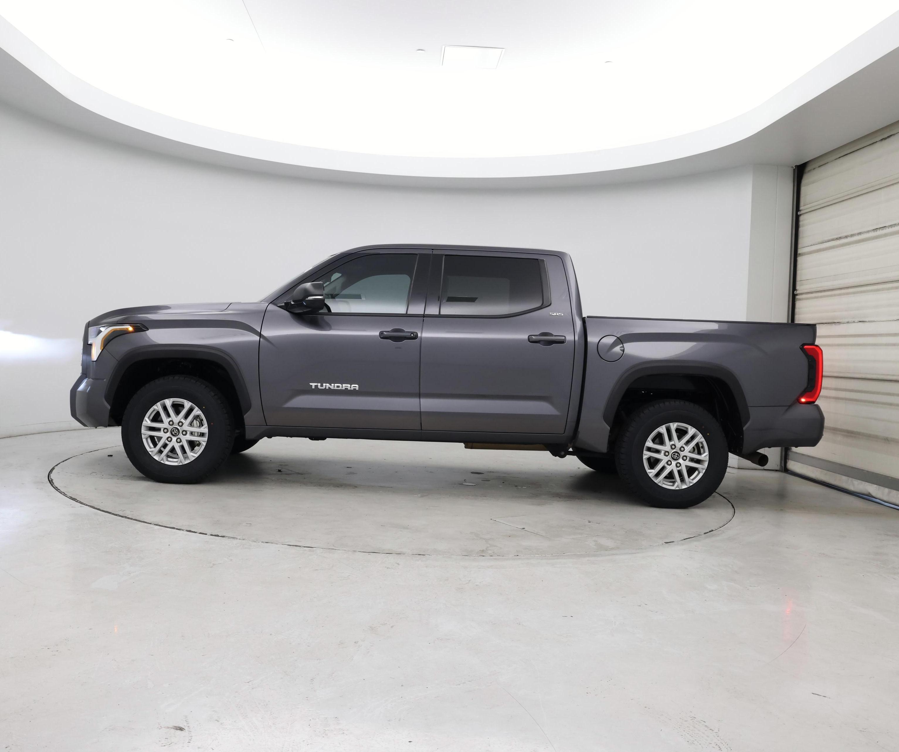 Thumbnail: 2023 Toyota Tundra - 3