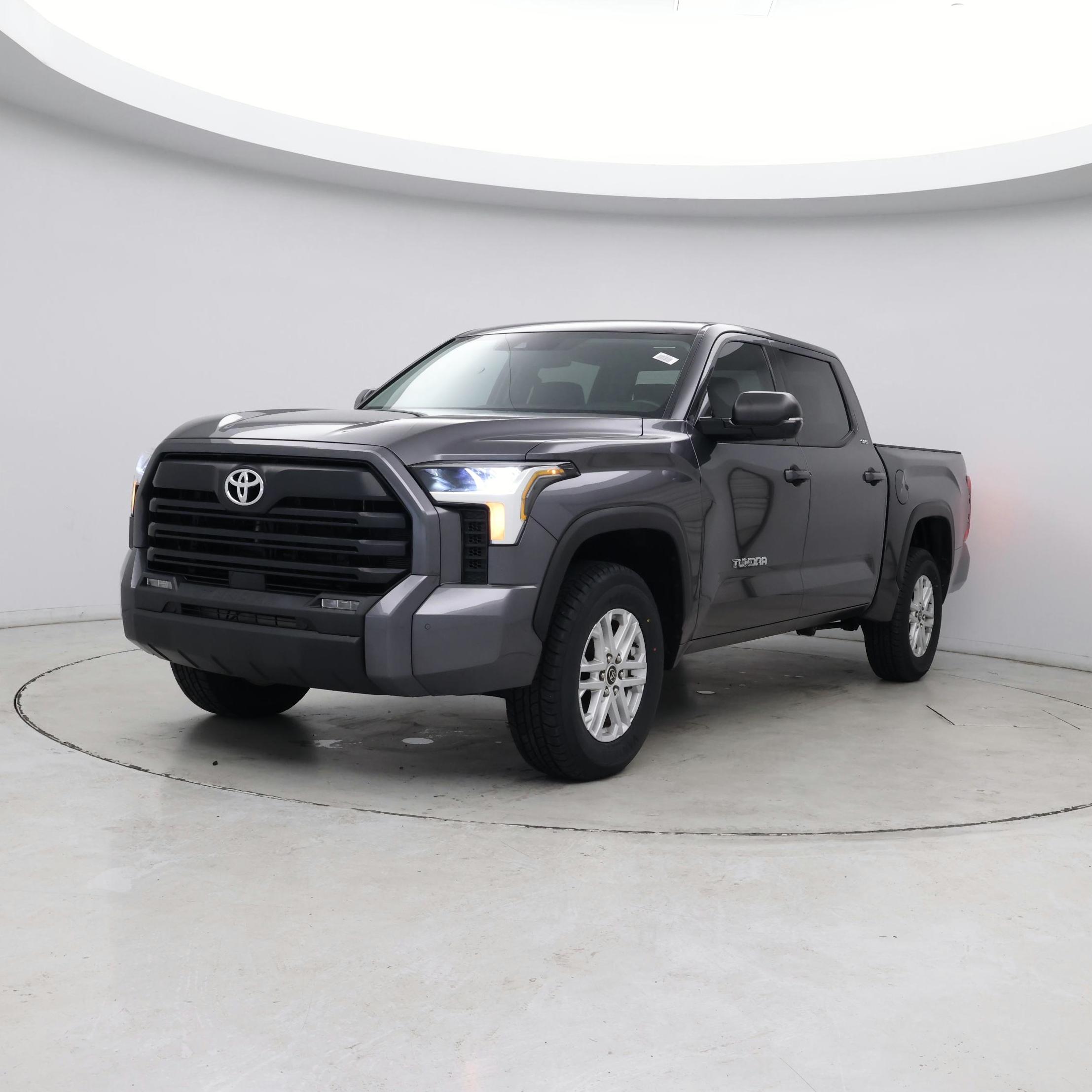 Thumbnail: 2023 Toyota Tundra - 4