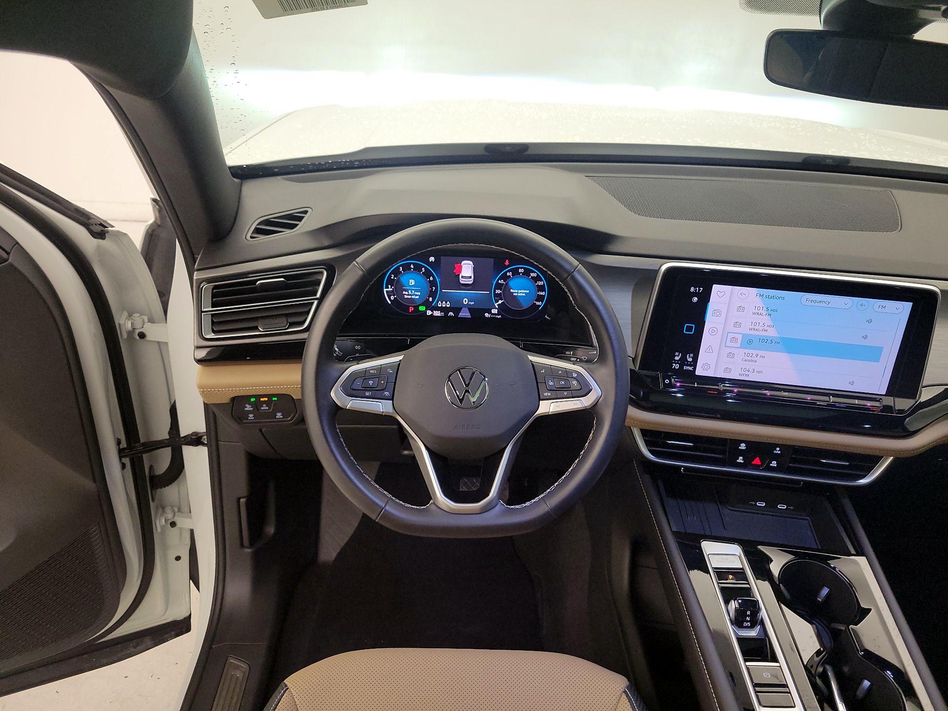 Thumbnail: 2025 Volkswagen Atlas - 10
