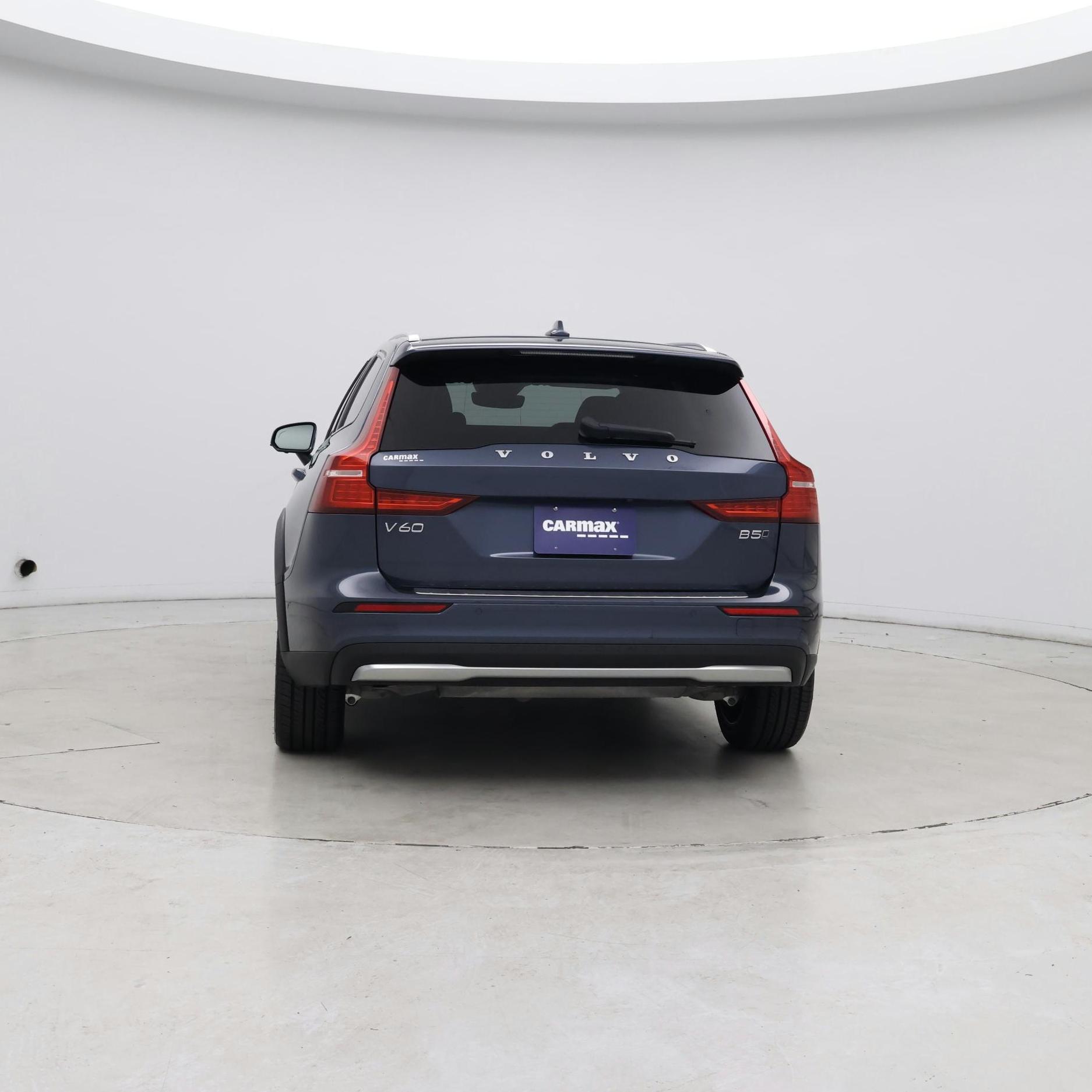 Thumbnail: 2025 Volvo S60 - 6
