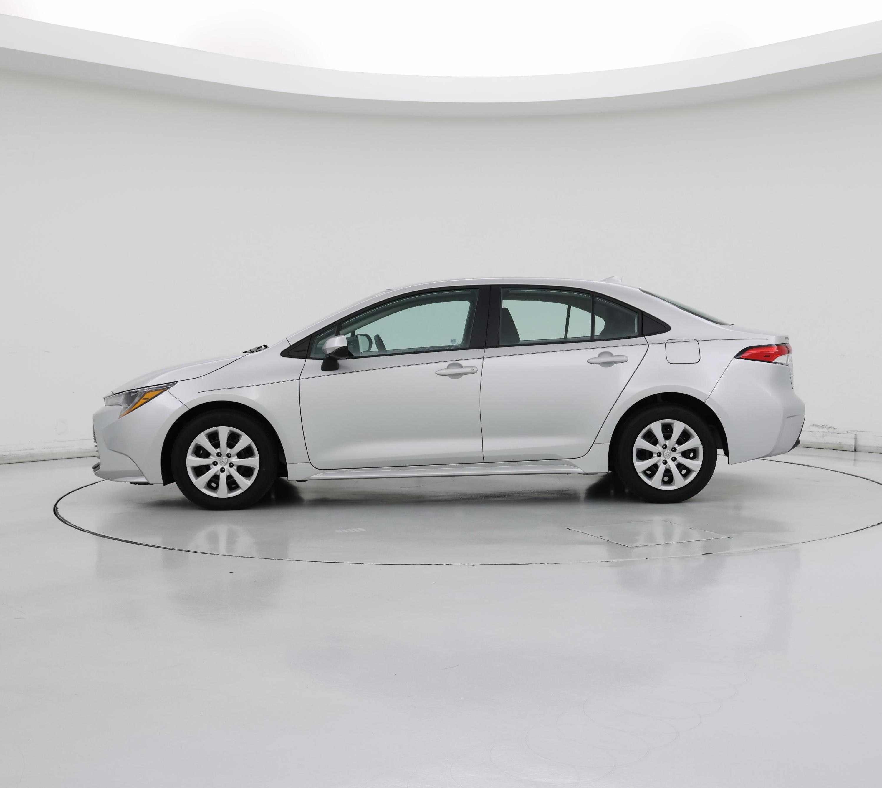 Thumbnail: 2024 Toyota Corolla - 3