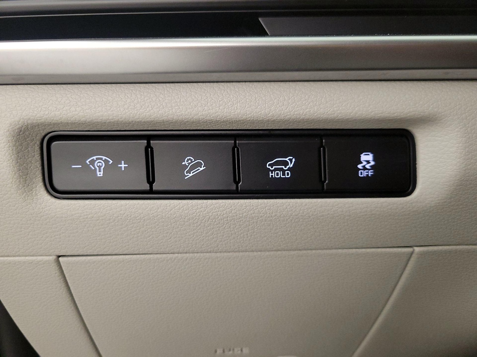2025 Kia Telluride S - Photo 14