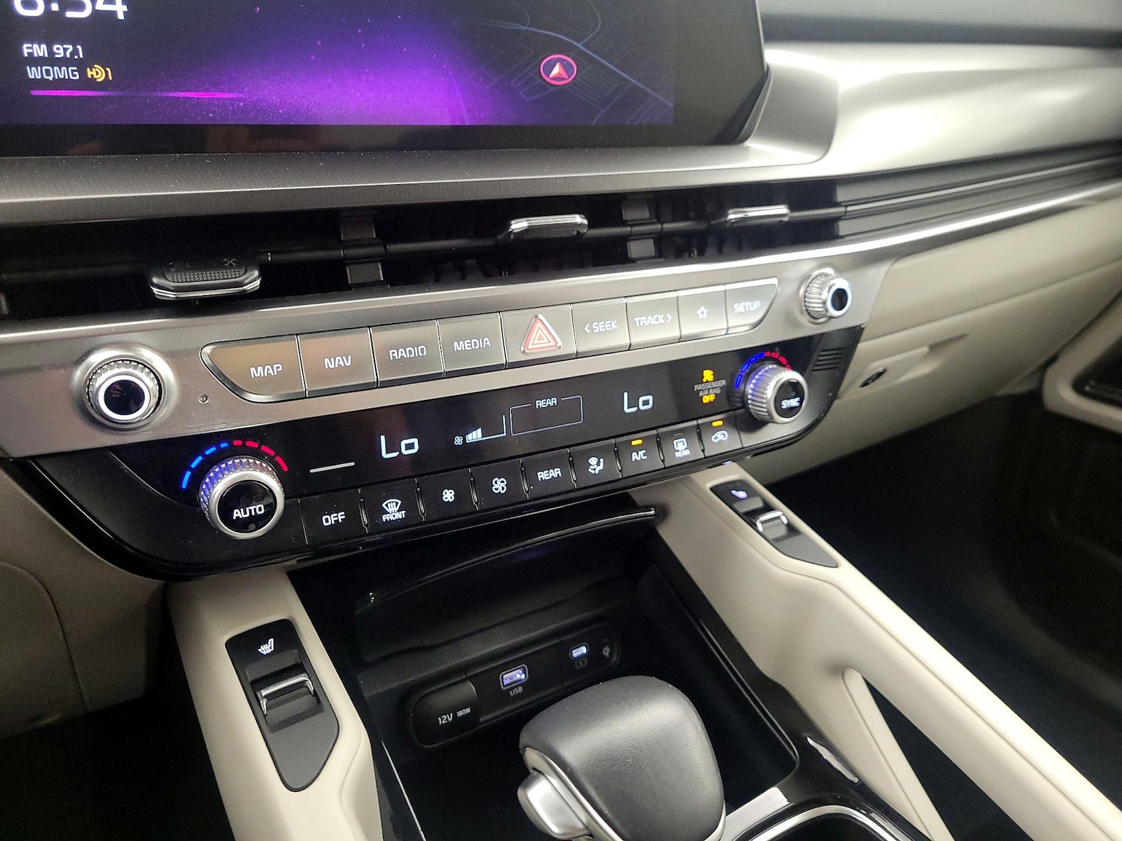 2025 Kia Telluride S - Photo 18