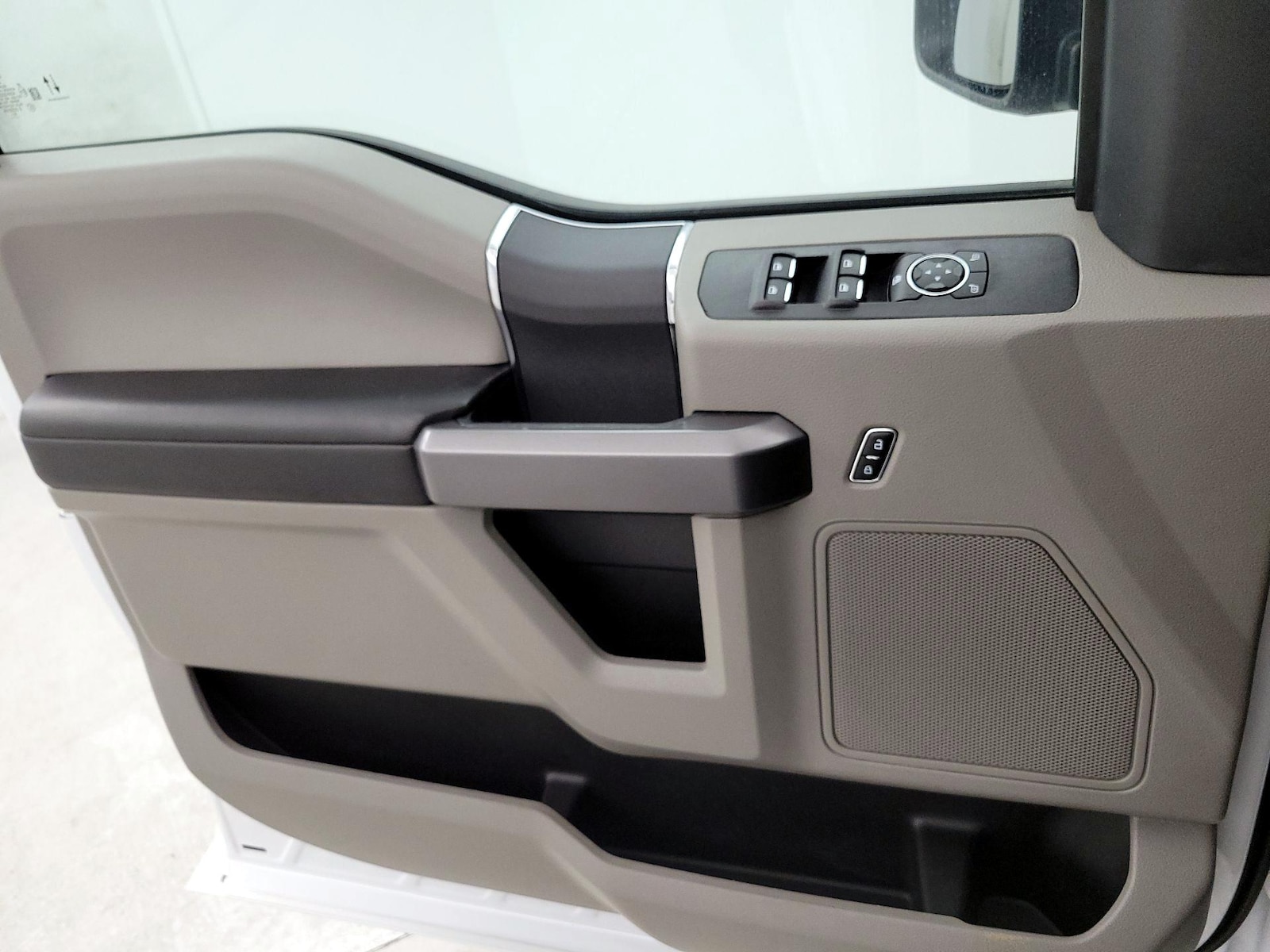 2022 Ford F-250 Super Duty XLT - Photo 13