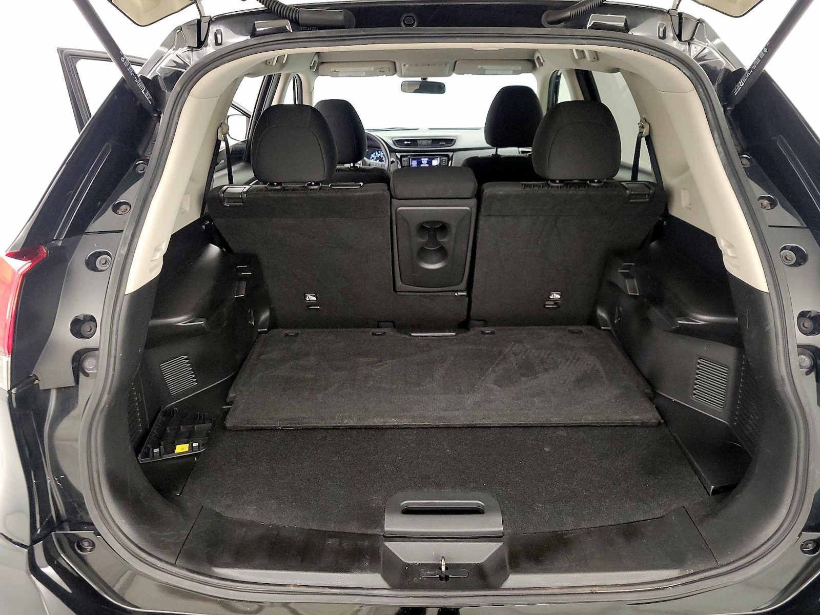 2018 Nissan Rogue S - Photo 21