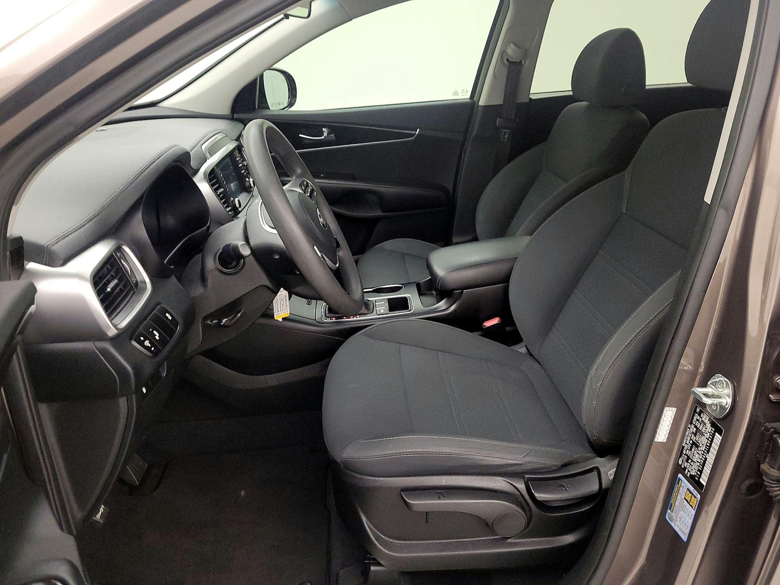 2020 Kia Sorento LX - Photo 12