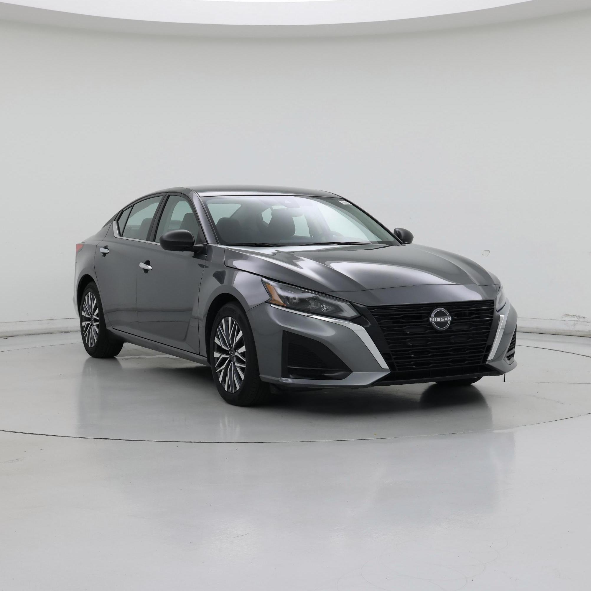 Gray 2025 Nissan Altima Sedan Front-Wheel Drive Automatic