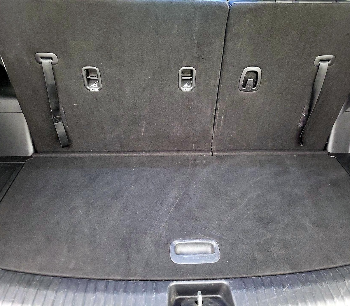 Trunk/Cargo (Seats Up)