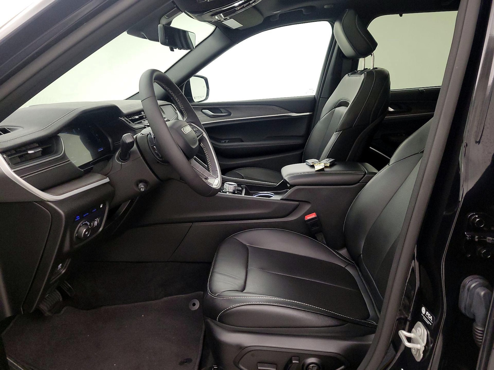2024 Jeep Grand Cherokee Anniversary Edition 4xe - Photo 12