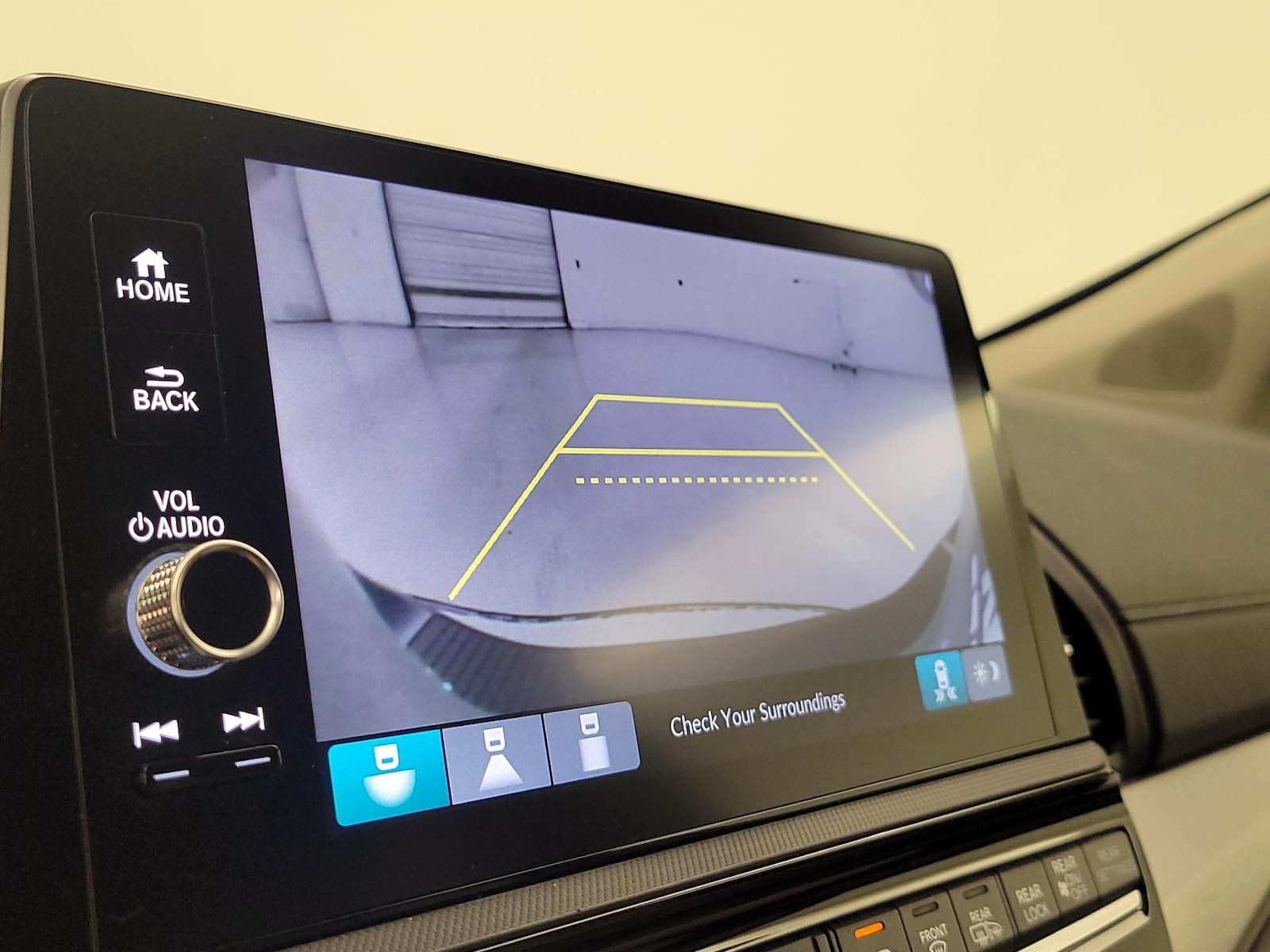 2025 Honda Odyssey EX-L - Photo 15