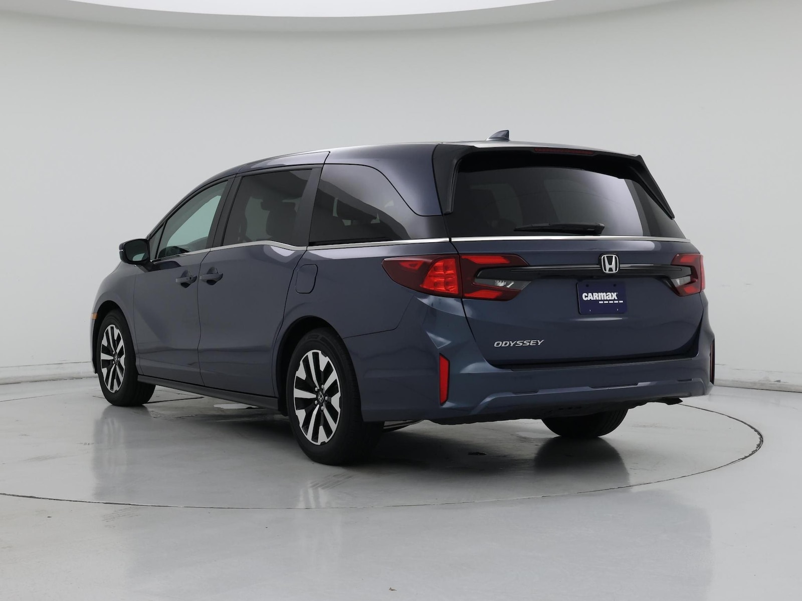2025 Honda Odyssey EX-L - Photo 3