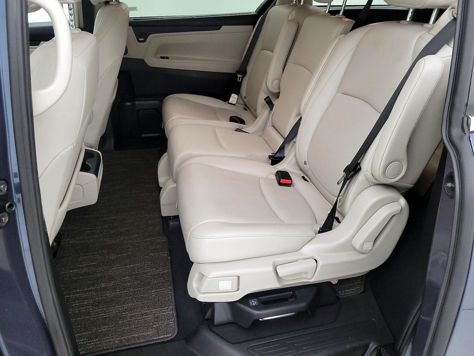 2025 Honda Odyssey EX-L - Photo 21