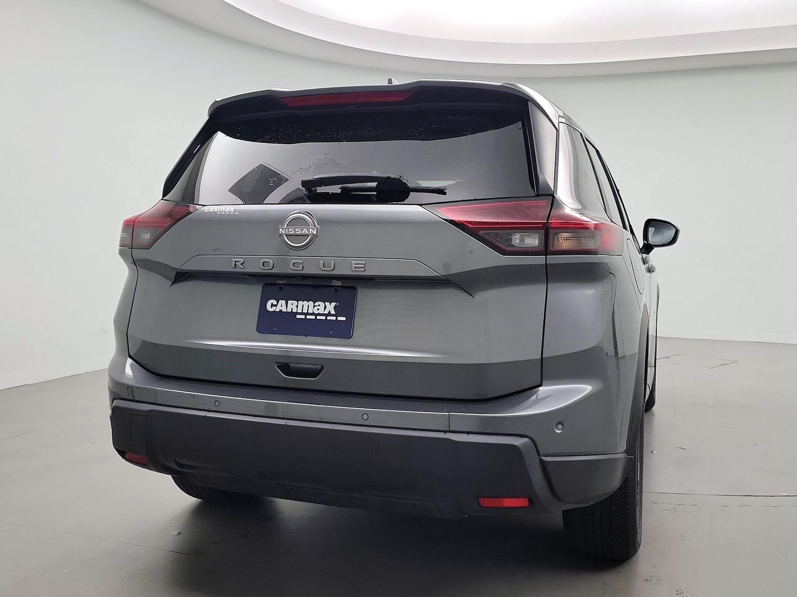 2025 Nissan Rogue SV - Photo 6