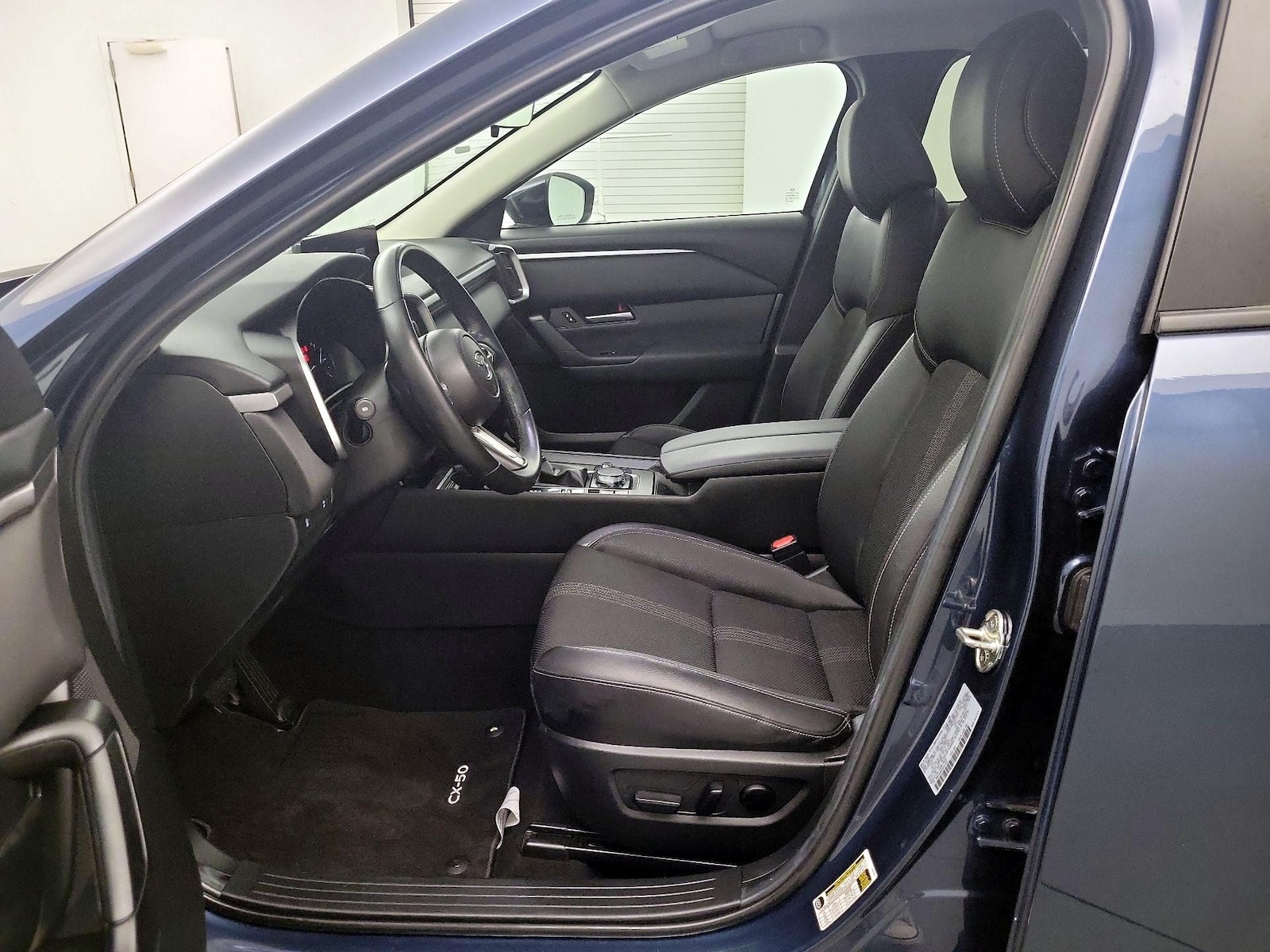 2025 Mazda CX-50 Preferred - Photo 10