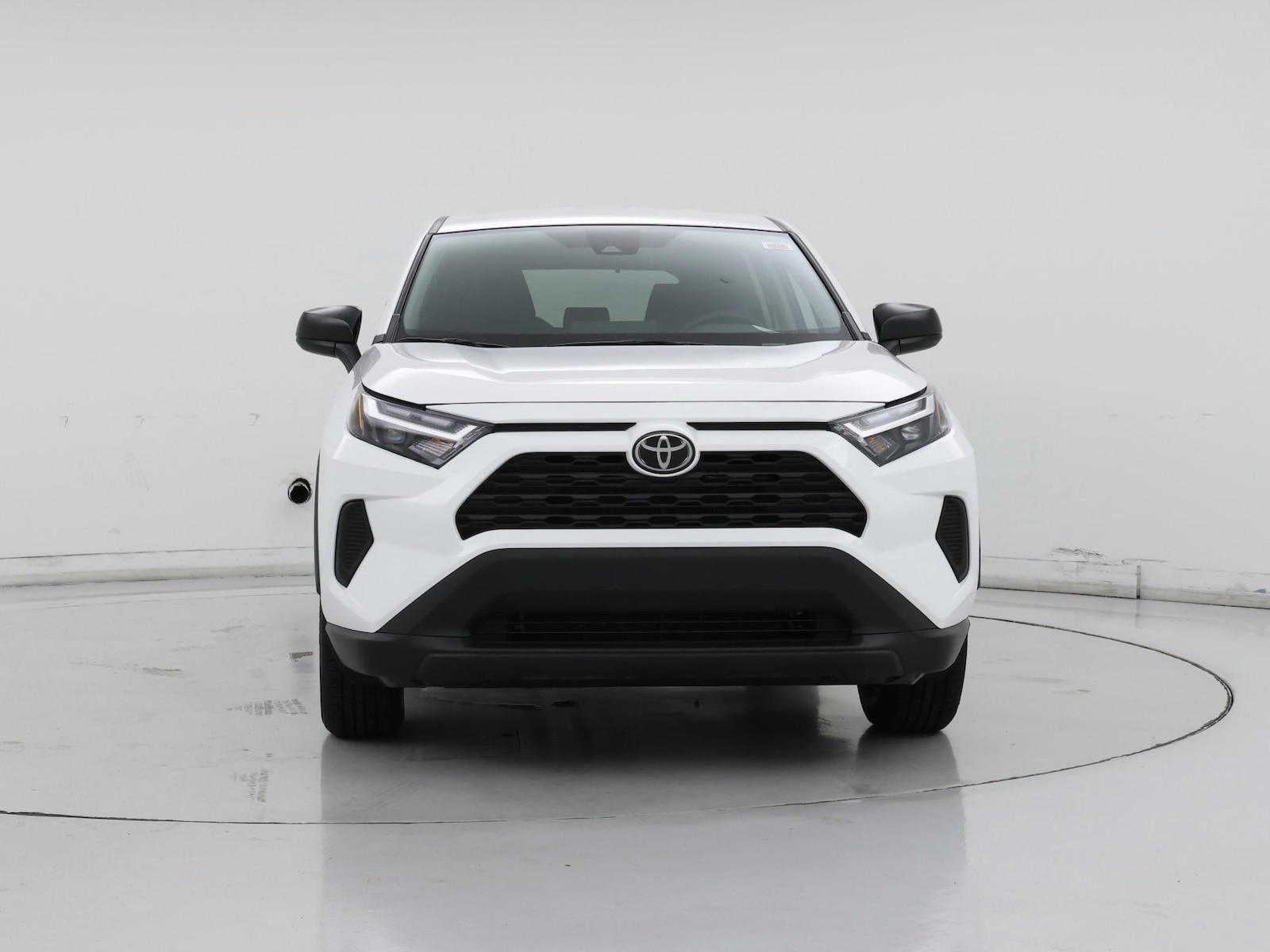 2025 Toyota RAV4 LE - Photo 6