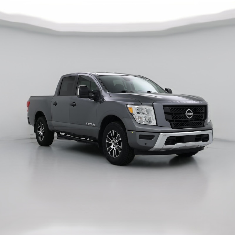 2023 Nissan Titan SV