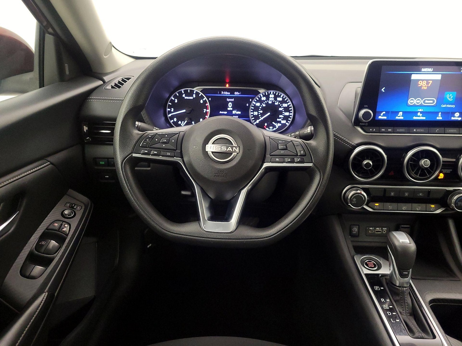 2024 Nissan Sentra SV - Photo 11