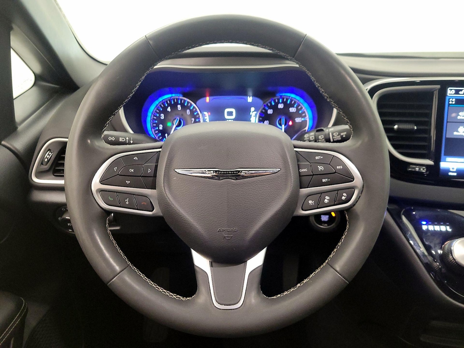 2025 Chrysler Pacifica Select - Photo 11