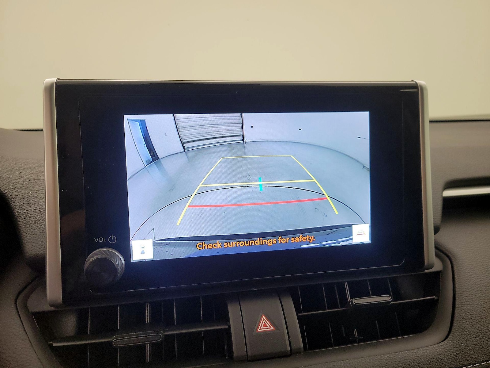 2025 Toyota RAV4 LE - Photo 15