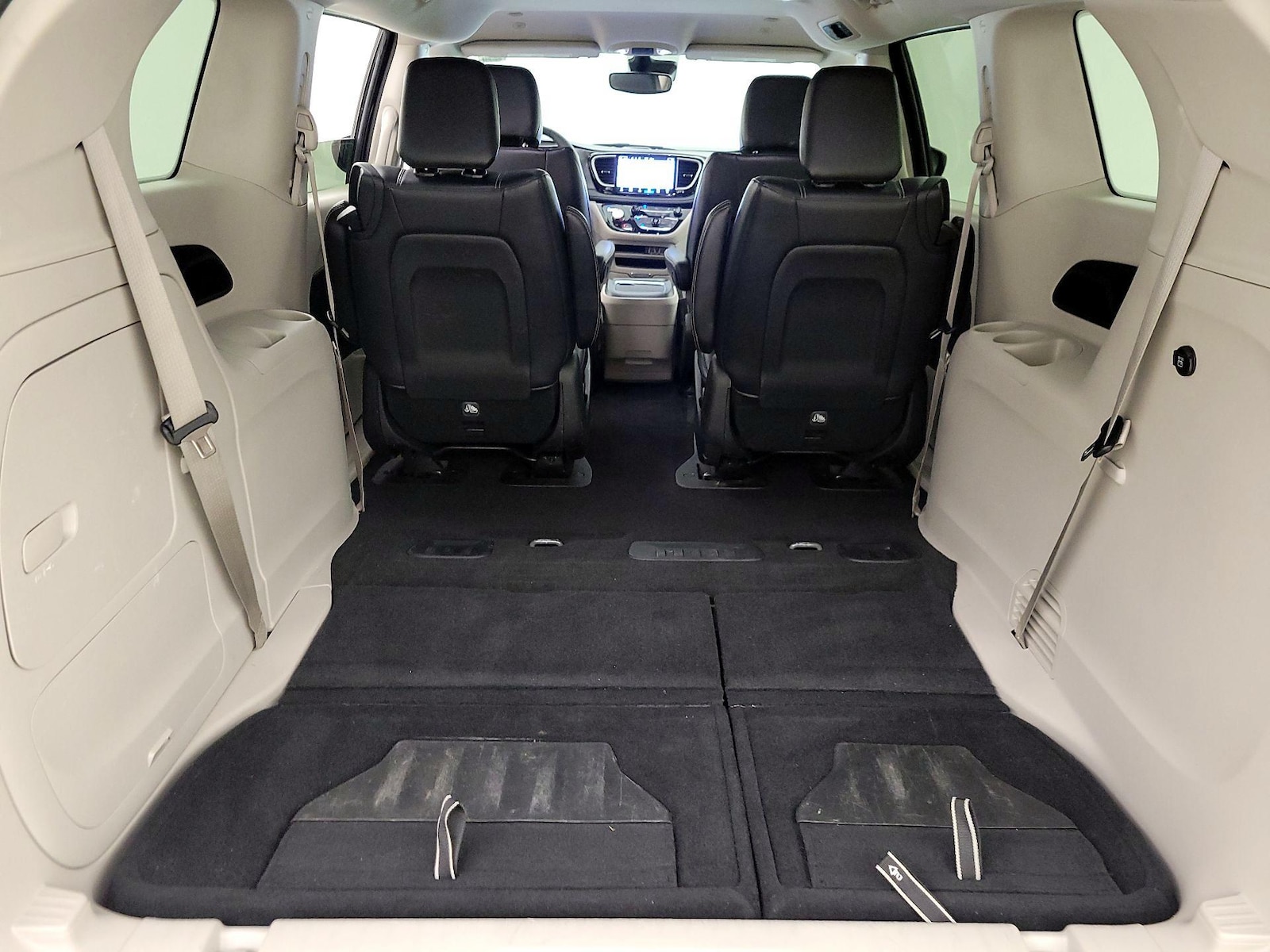 2023 Chrysler Pacifica Hybrid Touring L - Photo 23