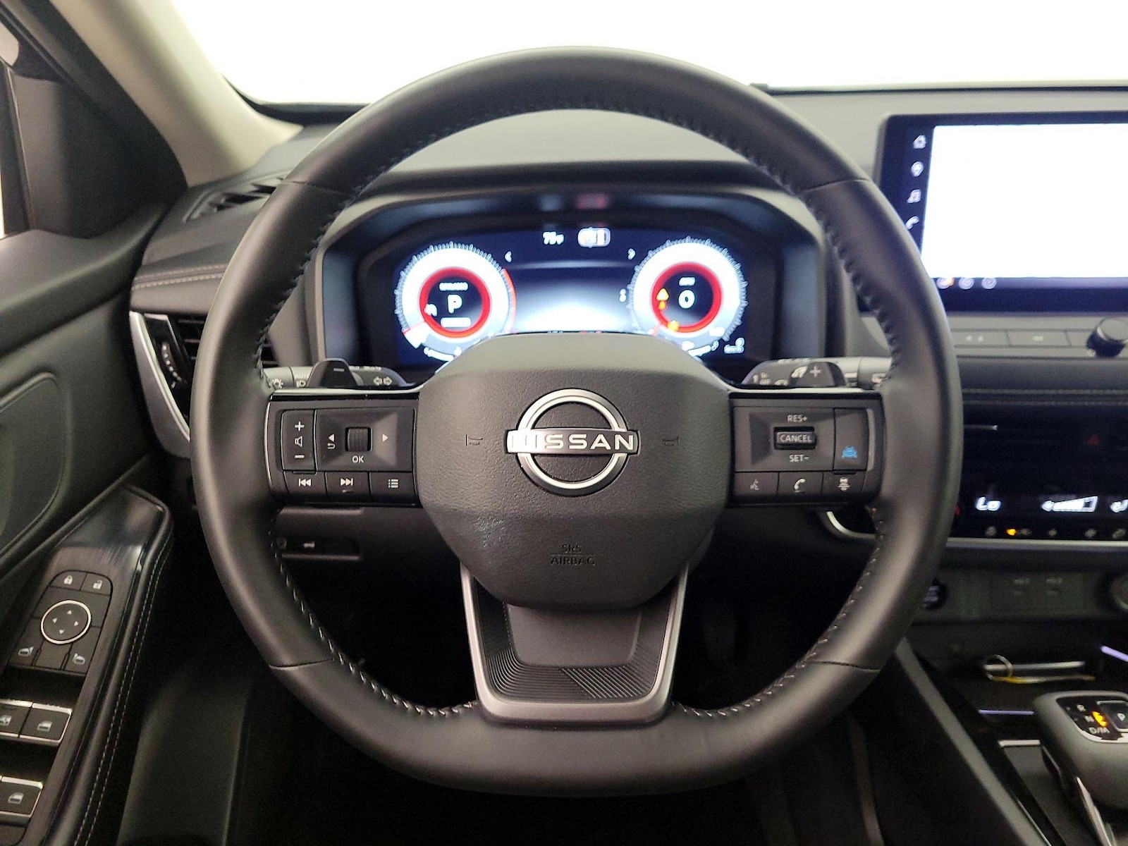 2026 Nissan Rogue SL - Photo 11