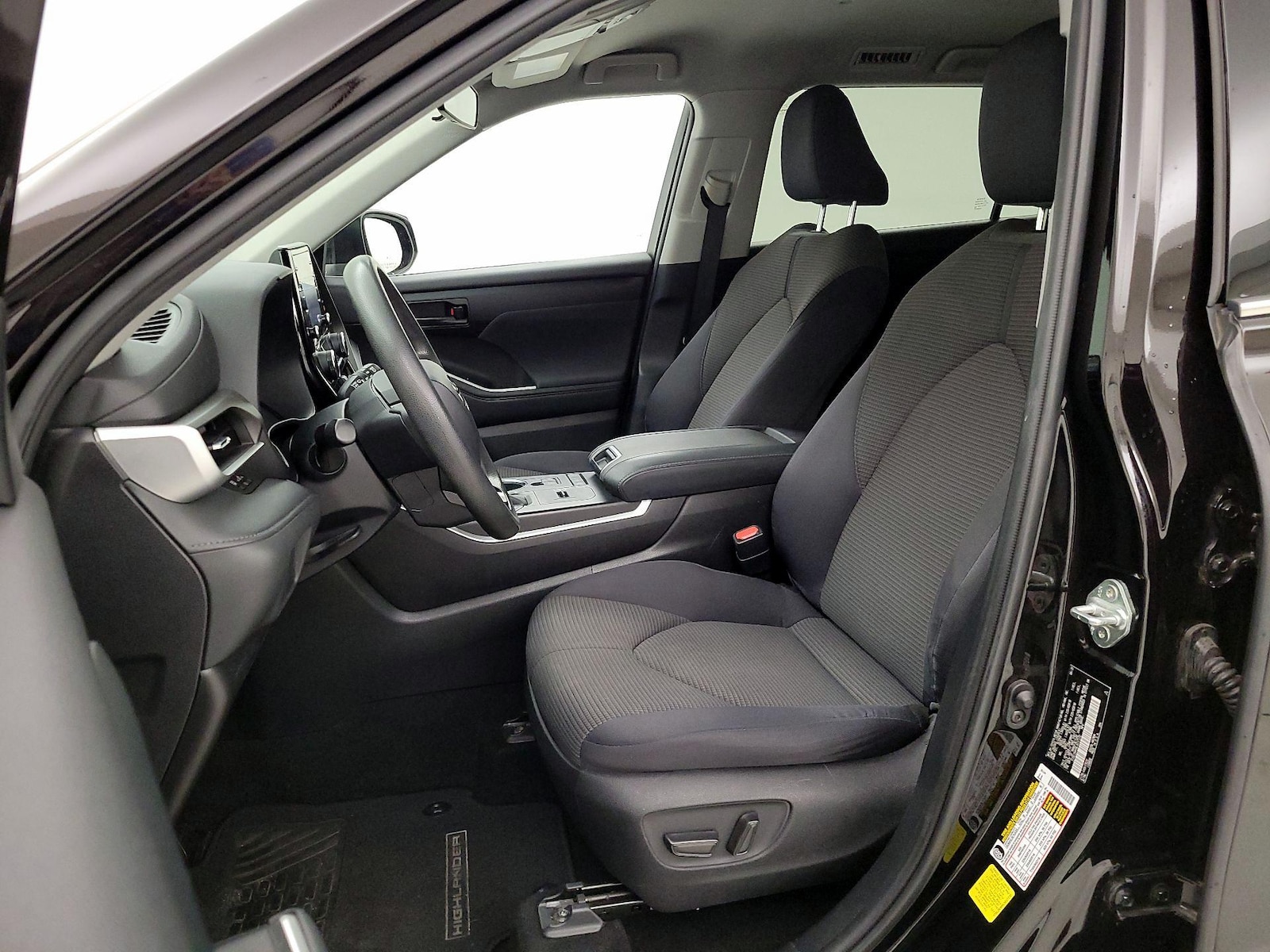 Power Seat(s) & Side Airbags