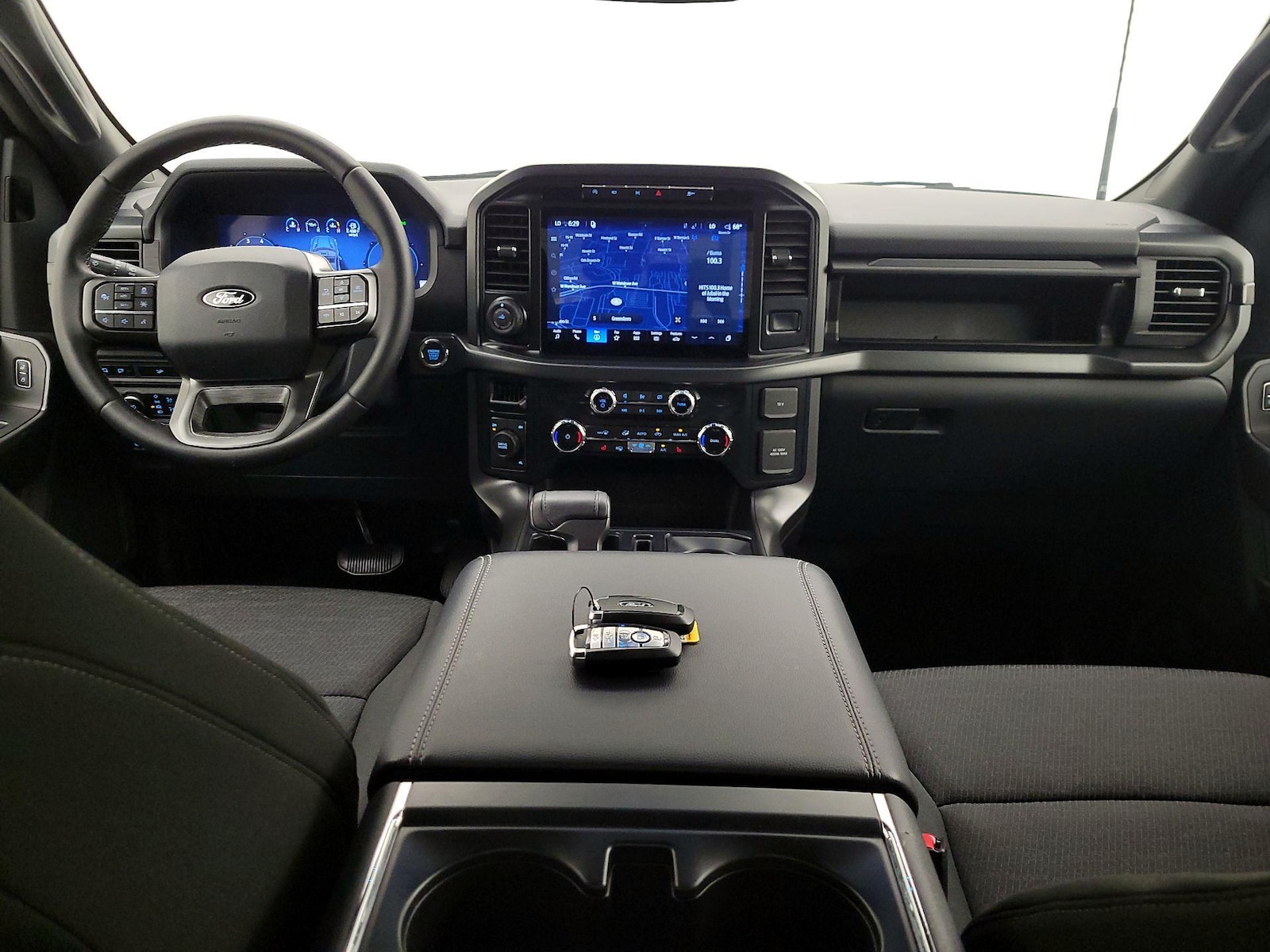 2024 Ford F-150 XLT - Photo 10