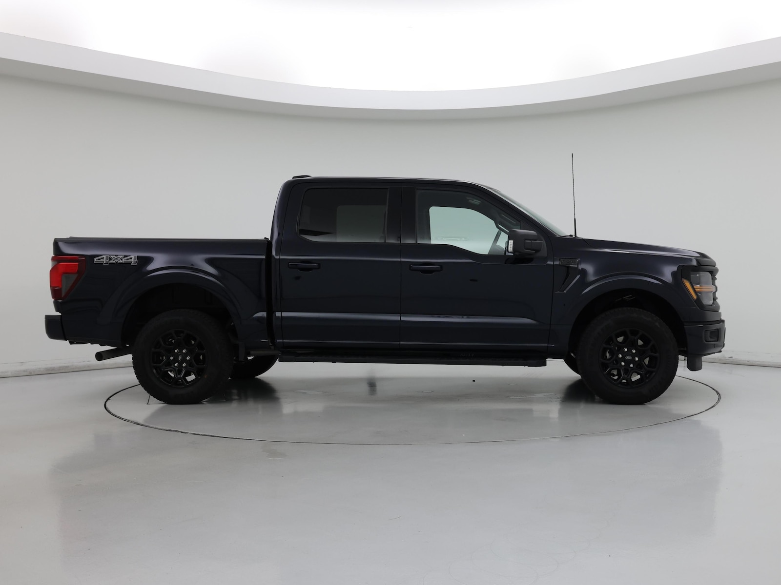 2024 Ford F-150 XLT - Photo 8