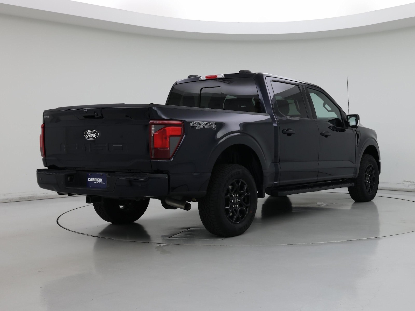 2024 Ford F-150 XLT - Photo 9