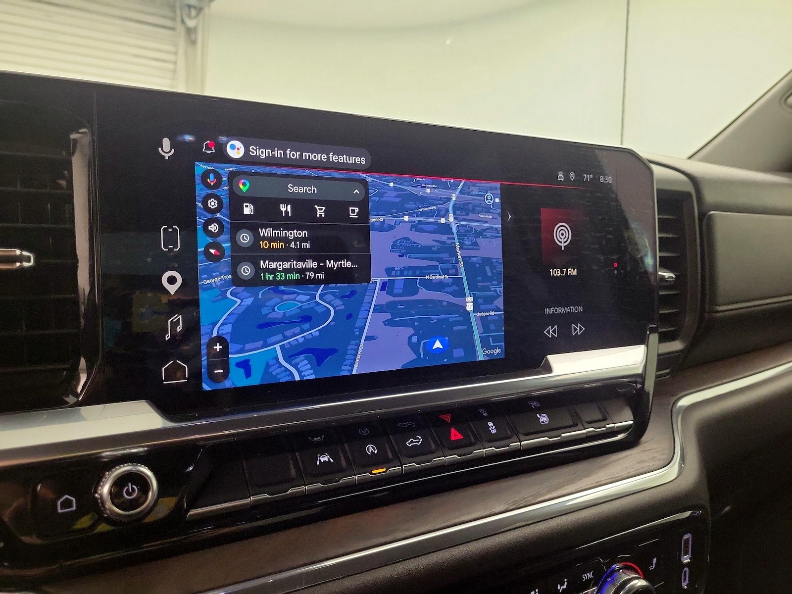 2025 GMC Sierra 1500 SLT - Photo 15