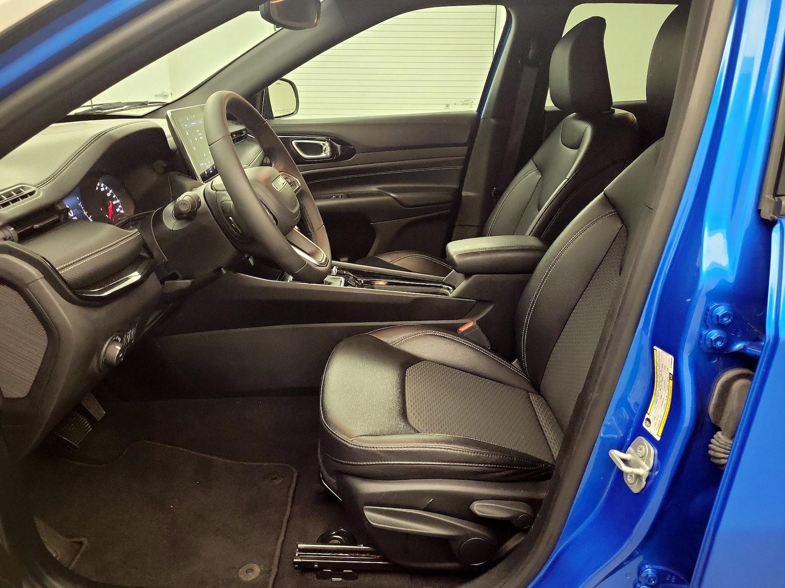 2024 Jeep Compass Latitude - Photo 12