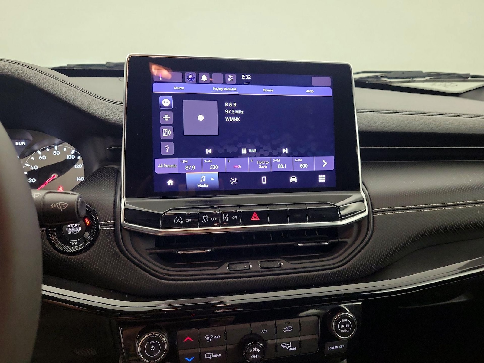 2024 Jeep Compass Latitude - Photo 16