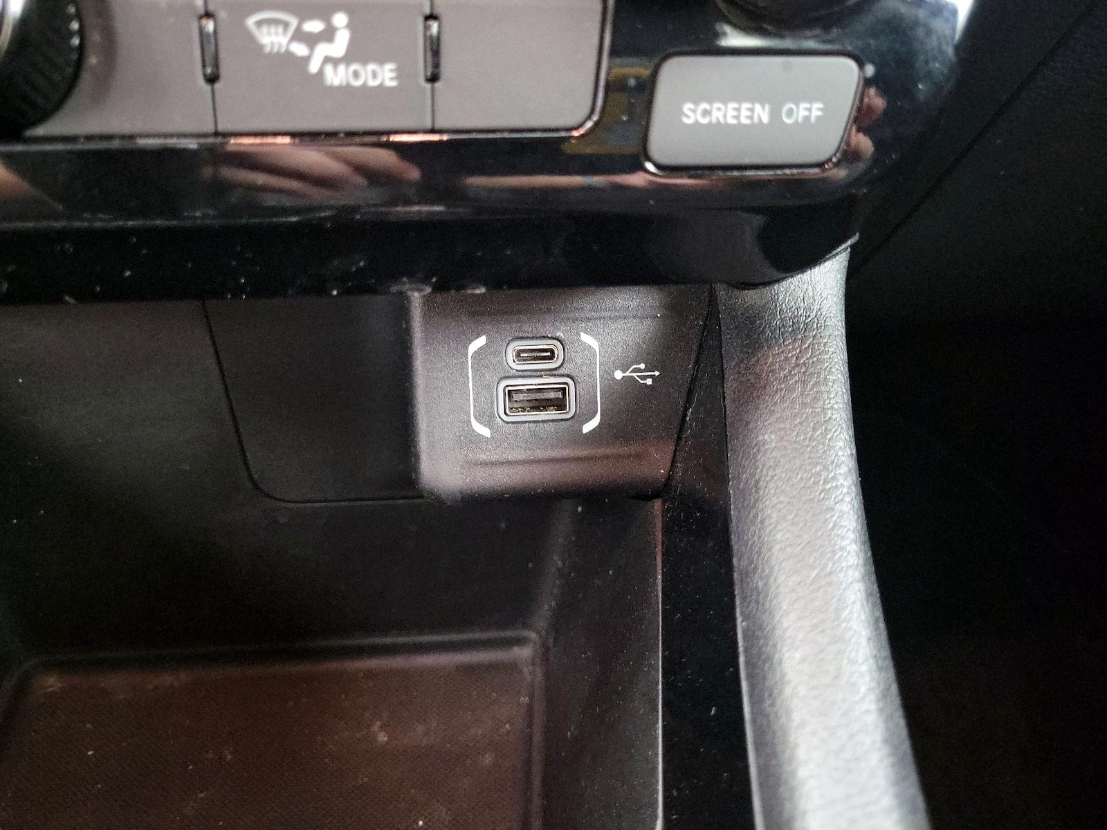 2024 Jeep Compass Latitude - Photo 19