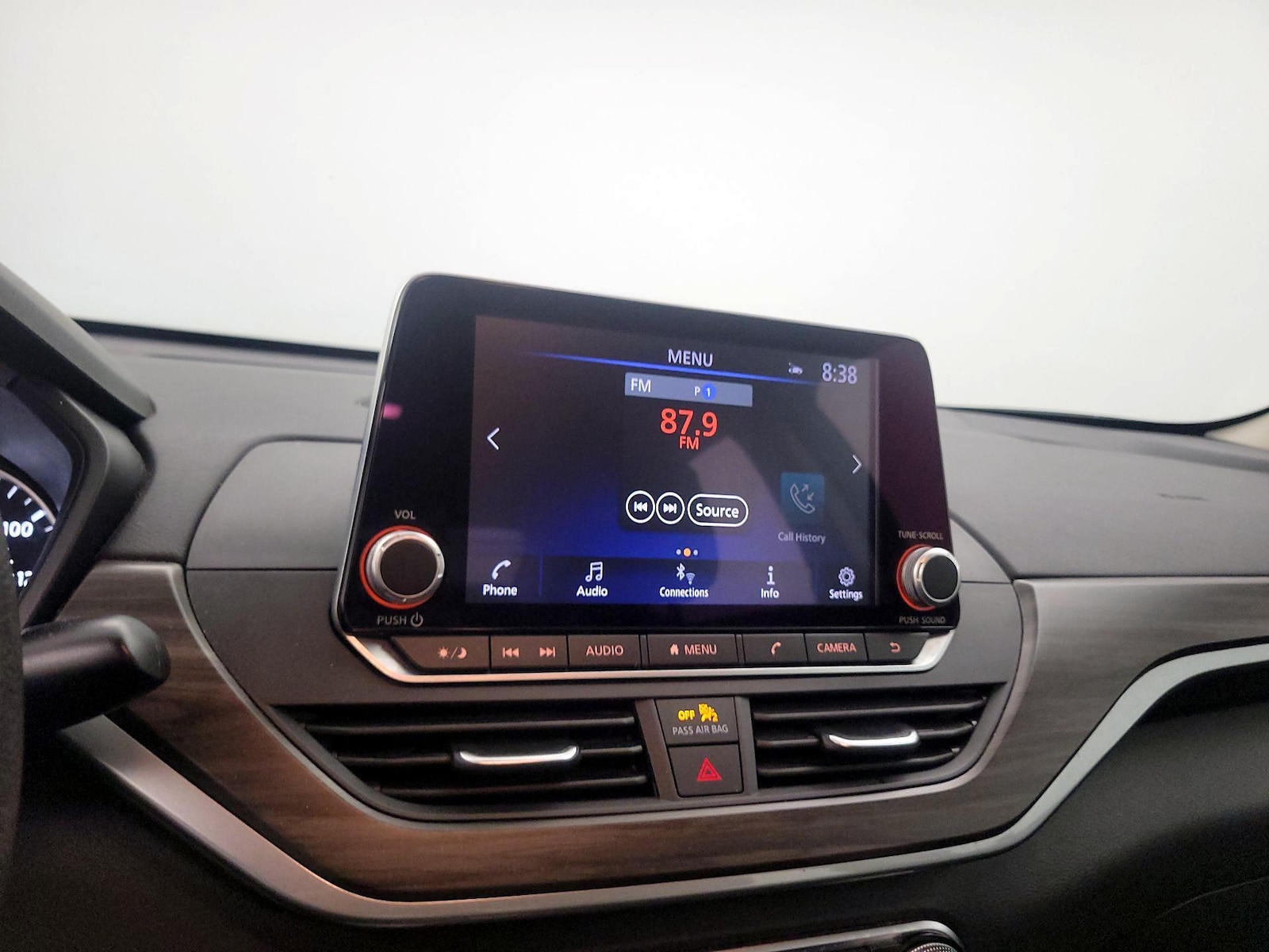 2025 Nissan Altima SV - Photo 16