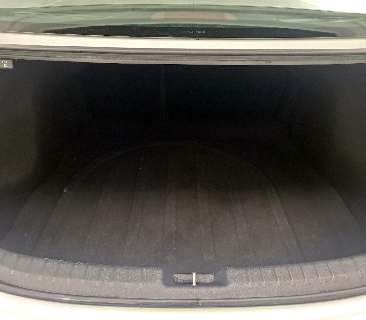 Trunk/Cargo (Seats Up)