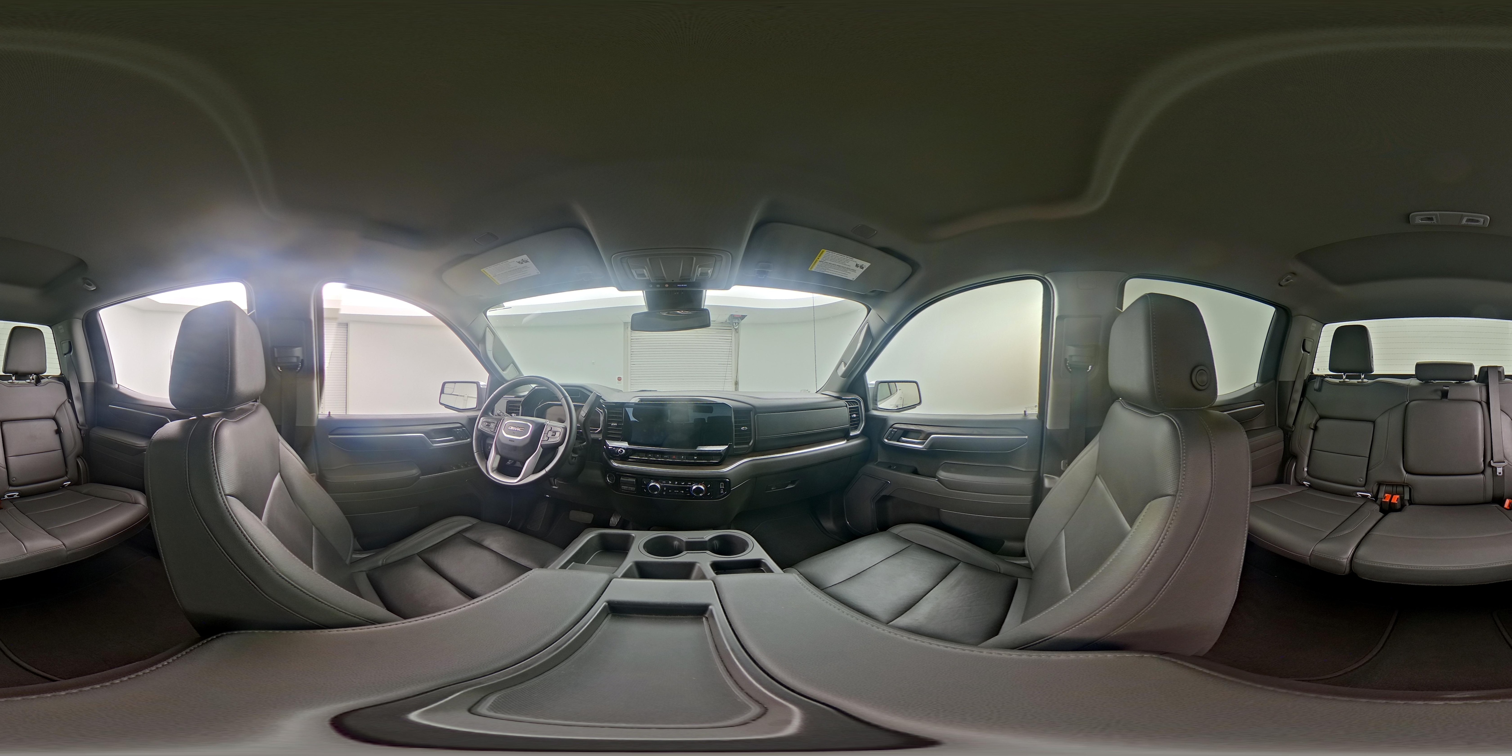 2025 GMC Sierra 1500 SLT - Photo 25