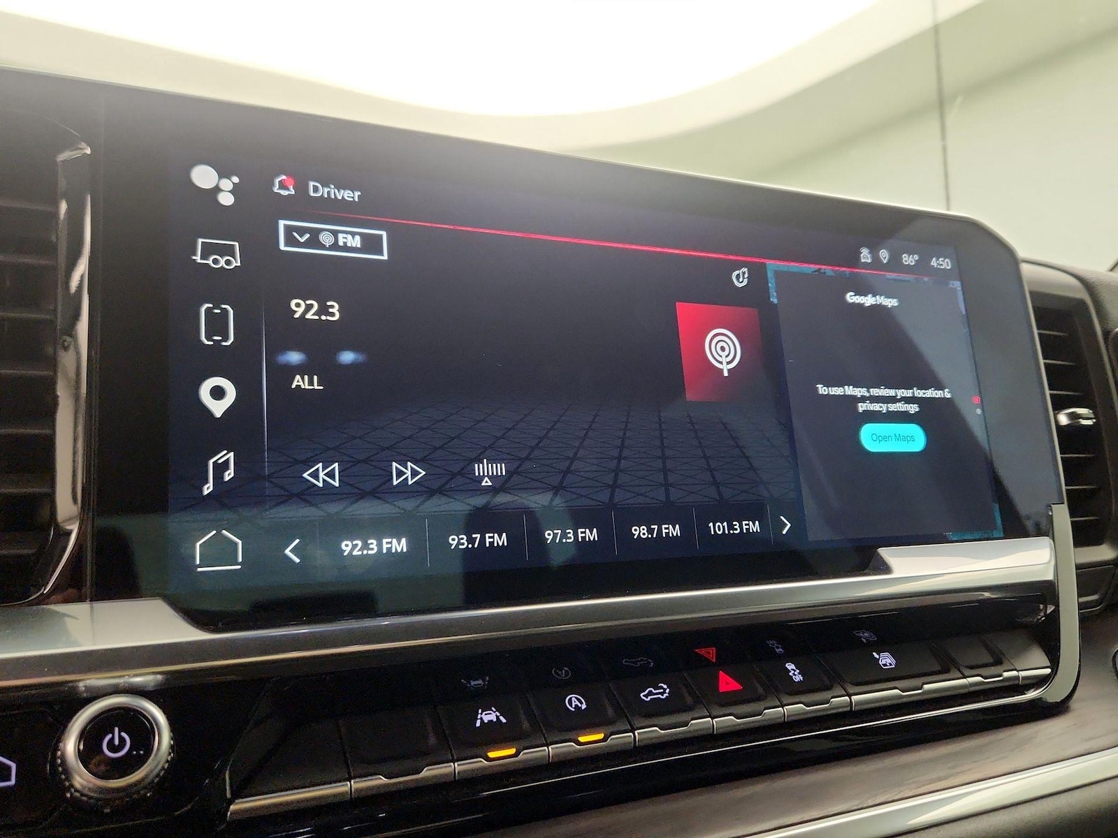 2025 GMC Sierra 1500 SLT - Photo 17