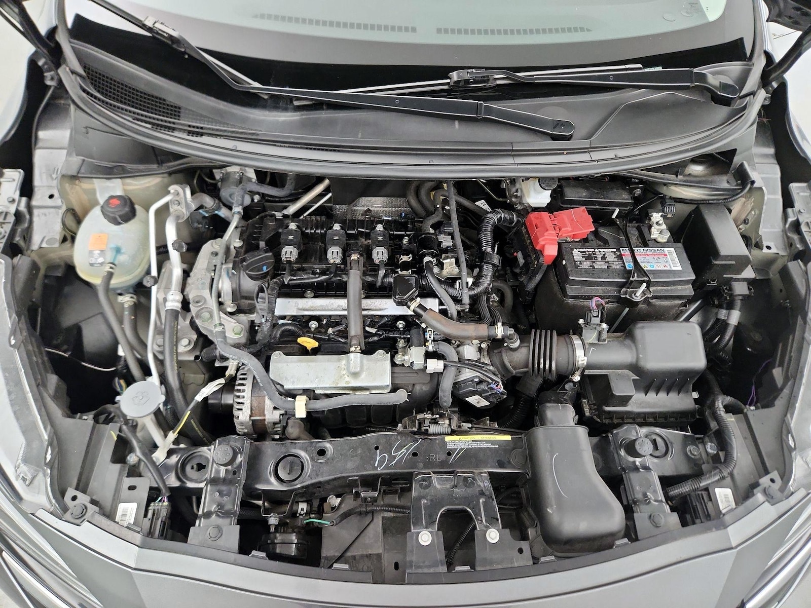 2025 Nissan Versa Sedan SV - Photo 21