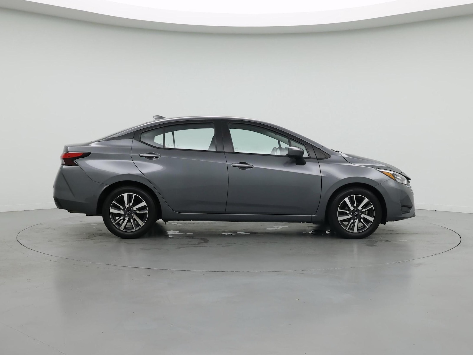 2025 Nissan Versa Sedan SV - Photo 8