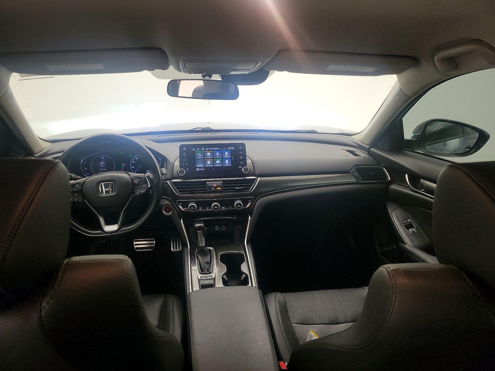 Apple CarPlay® & Android Auto™