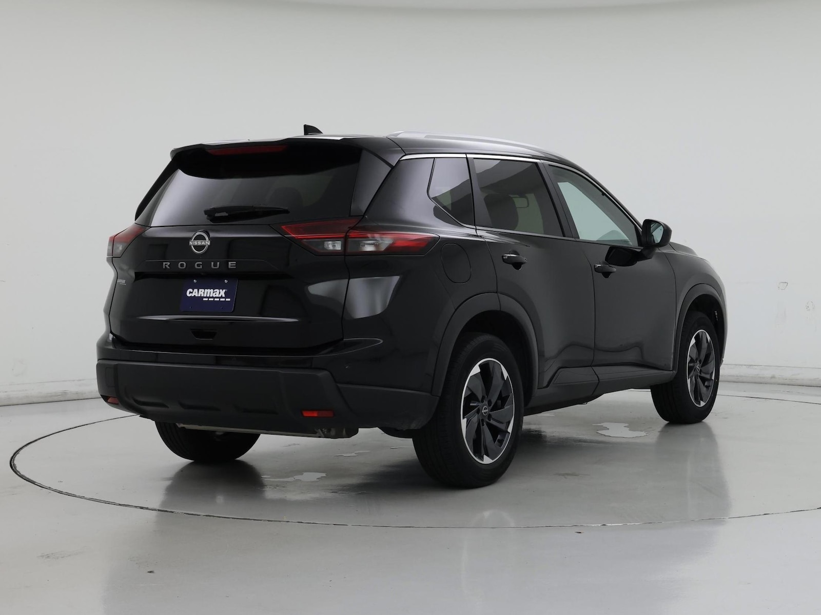2025 Nissan Rogue SV - Photo 9